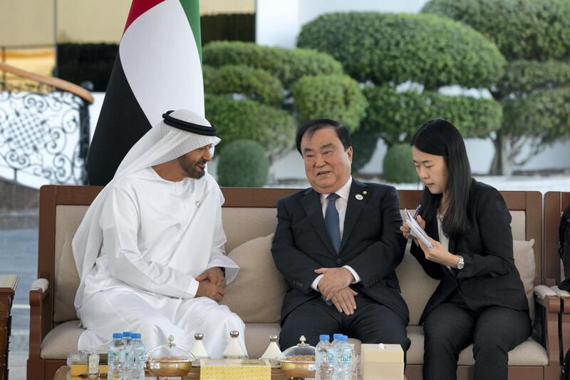 ABU DHABI, UNITED ARAB EMIRATES - December 17, 2018: HH Sheikh Mohamed bin Zayed Al Nahyan, Crown Prince of Abu Dhabi and Deputy Supreme Commander of the UAE Armed Forces (L), receives HE Moon Hee-Sang, President of National Assembly of South Korea (C), during a Sea Palace barza.

( Mohamed Al Hammadi / Ministry of Presidential Affairs )
---