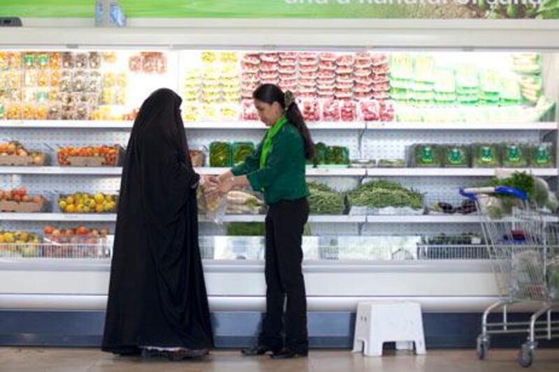 March 25, 2010 - Abu Dhabi, UAE - Shopper at Mazaraa Organic Store. (Nicole Hill / The National)