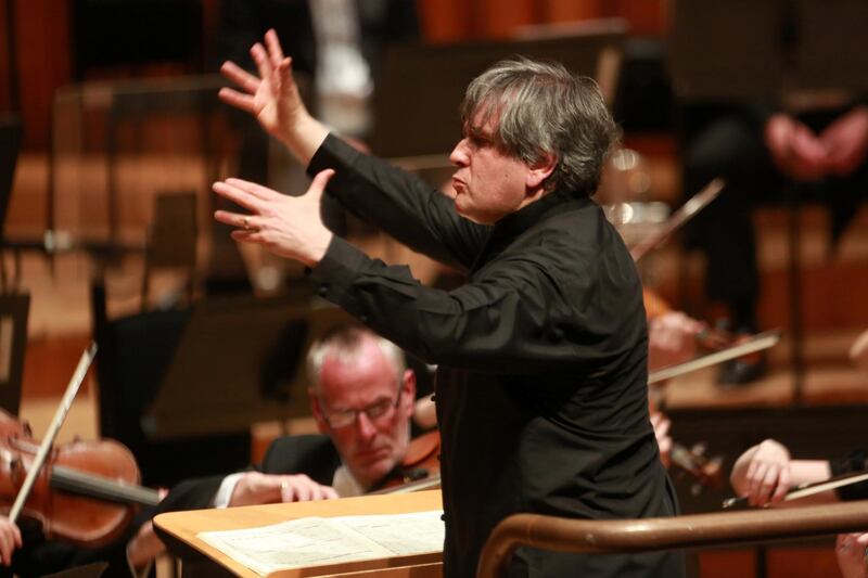 LONDON, ENGLAND - MAY 29:  Sir Antonio Pappano conducts the London Symphony Orchestra in the Beethoven Violin Concerto with soloist violinist Nikolaj Znaider at Barbican Centre on May 29, 2016 in London, England.  (Photo by Amy T. Zielinski/Redferns)