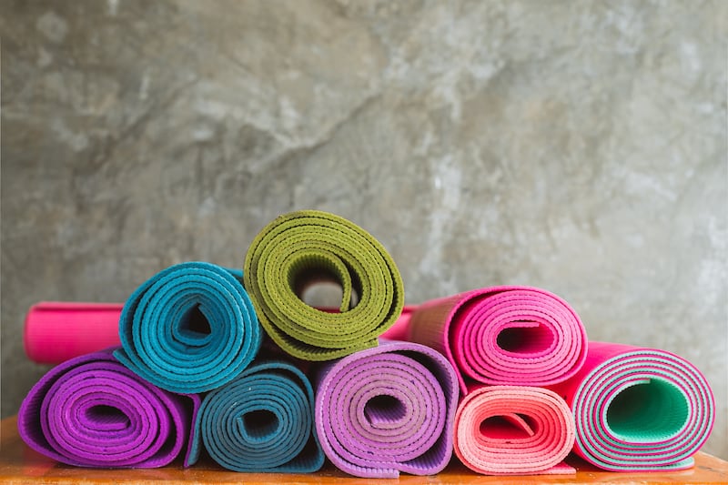 Yoga mats: How to choose one, what material is best and what suits  different styles?