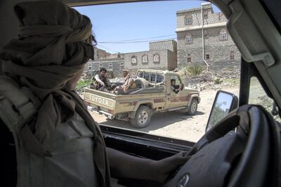 Members of Yemeni resistance forces of Abu Jabr brigade in Zi Naem town of Al-Bayda governorate,  May 10, 2018.  Photo/ Asmaa Waguih 