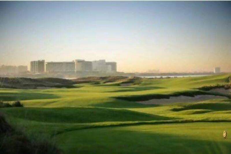 Although the scale of Yas Links is much larger than a domestic garden, many of the procedures for maintaining lush green grass are exactly the same. Courtesy of Yas Links