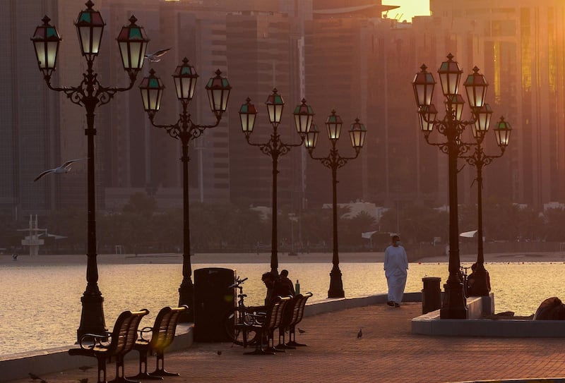 Abu Dhabi, United Arab Emirates, January 20, 2021.  Another cold morning at the Corniche, Abu Dhabi.
Victor Besa/The National 
Section:  NA/Weather