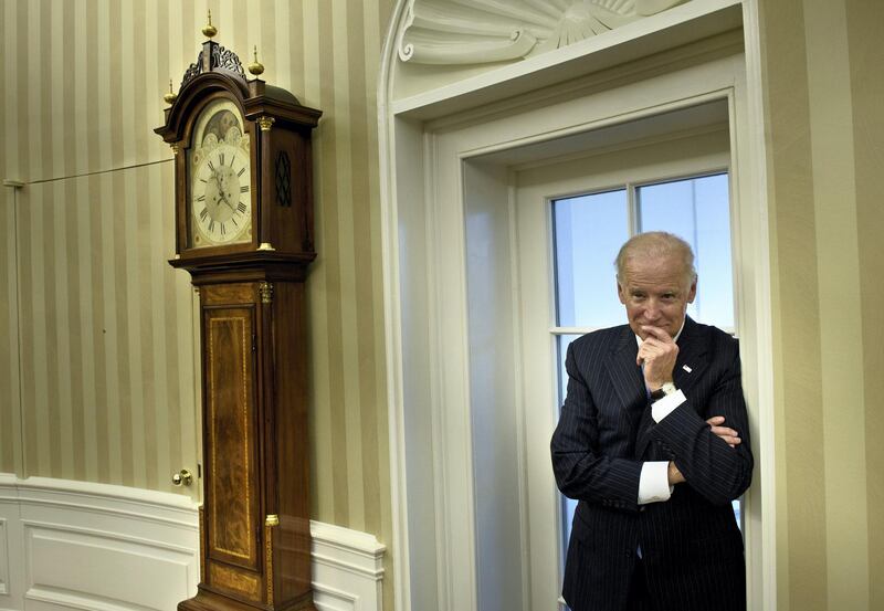 US Vice President Joe R. Biden waits for a meeting with US President Barack Obama and Pakistan's Prime Minister Nawaz Sharif in the Oval Office of the White House October 22, 2015 in Washington, DC. AFP PHOTO/BRENDAN SMIALOWSKI (Photo by BRENDAN SMIALOWSKI / AFP)