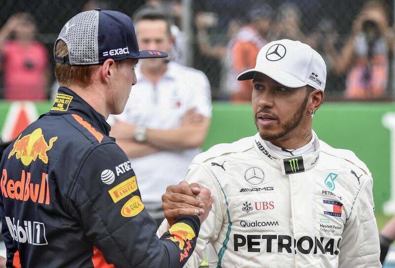 epa07125222 British Lewis Hamilton (R) of Mercedes shakes hand with Dutch Max Verstappen of Red Bull after the qualifying session during the Formula One Grand Prix, at the Hermanos Rodriguez racetrack in Mexico City, Mexico, 27 October 2018. The Formula One Grand Prix of Mexico takes place on 28 October 2018.  EPA/Alfredo Estrella / POOL