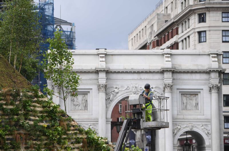 It will include a viewing platform which allows visitors an opportunity to look out over the historic area.