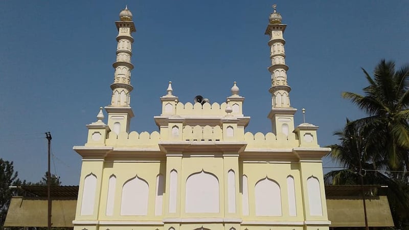 Sir Ismail Sait Masjid at Kadugodi, Whitefield, which was built in the 1920.