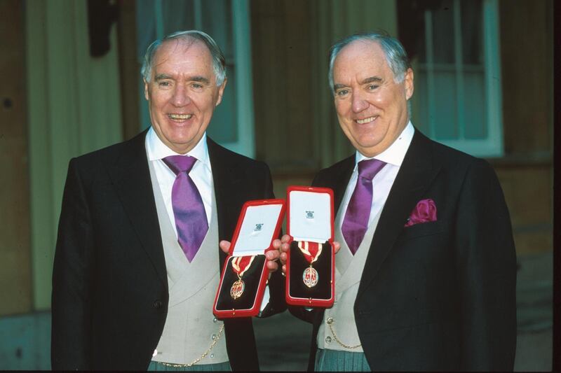 Left: Sir Frederick Barclay, Kb, and Right: Sir DAVID BARCLAY, KB  British BusinessmenOutside Buckingham Palace after receiving their Knighthoods. (Photo by Photoshot/Getty Images)