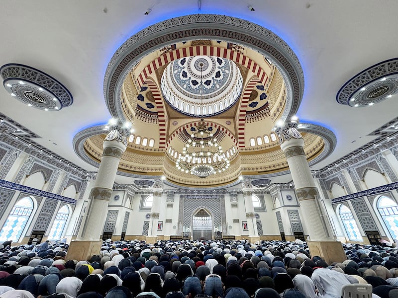 Ramadan's inaugural Friday prayers at Al Farooq Omar bin Al Khattab Mosque in Dubai. Pawan Singh / The National