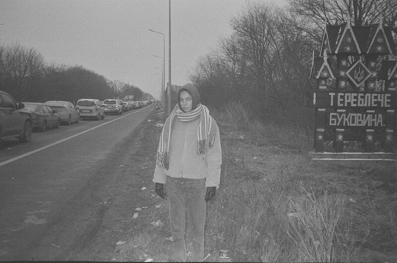 Ms Moroz at Terebleche, on Ukraine’s western border with Romania, waiting in a queue of cars to cross. Photo: Tetiana Moroz
