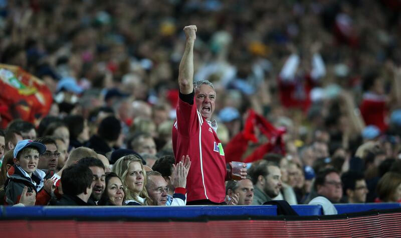 SYDNEY, AUSTRALIA - JUNE 15:  A Lions supporter celebrates during the match between the NSW Waratahs and the British & Irish Lions at Allianz Stadium on June 15, 2013 in Sydney, Australia.  (Photo by David Rogers/Getty Images) *** Local Caption ***  170603661.jpg