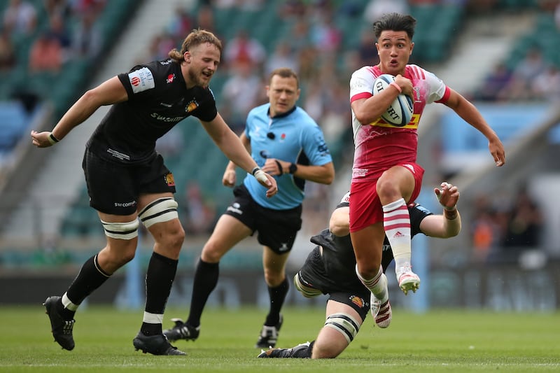 Marcus Smith breaks through the Exeter defence at Twickenham. Getty