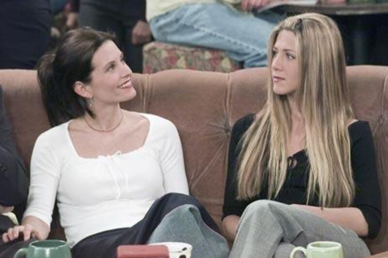 FRIENDS -- "The One Where Ross Meets Elizabeth's Dad" Episode 21 -- Aired 4/27/2000 -- Pictured: (l-r) Courteney Cox as Monica Geller, Jennifer Aniston as Rachel Green -- Photo by: Chris Haston/NBCU Photo Bank