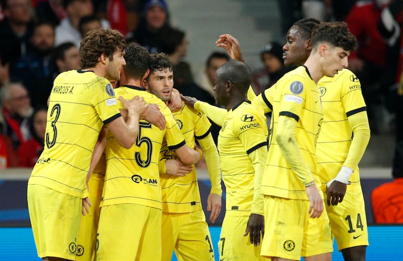 Chelsea's Christian Pulisic celebrates with teammates after scoring the equaliser.
EPA