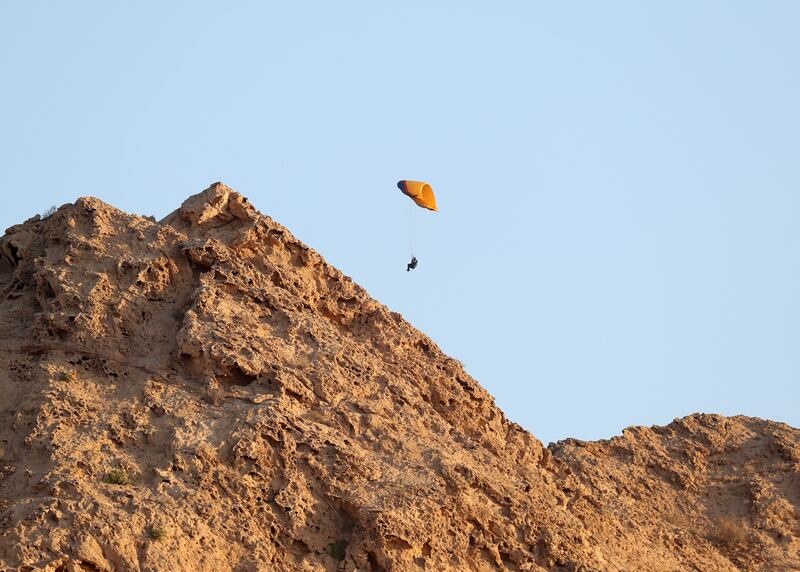 The pilot paraglider’s package will offer licensed paragliders the chance to soar 5,000 feet in the air with full ground support