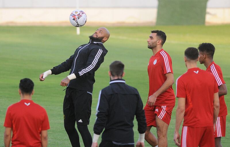 Algeria's Rais M'Bolhi in action. Reuters