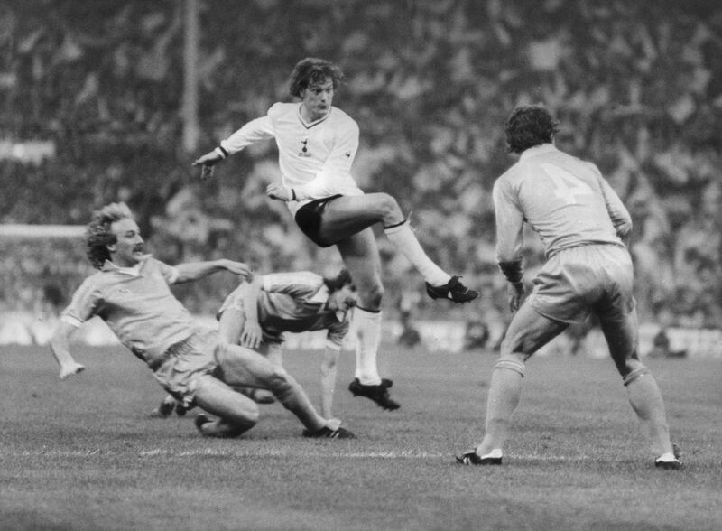 15th May 1981:  Tottenham Hotspur win the 100th FA Cup final in a replay against Manchester City at Wembley Stadium, by 3-2. From left to right, Nicky Reid of Man City, Glen Hoddle of Spurs and Gerry Gow of Man City in action during the game.  (Photo by Keystone/Getty Images)