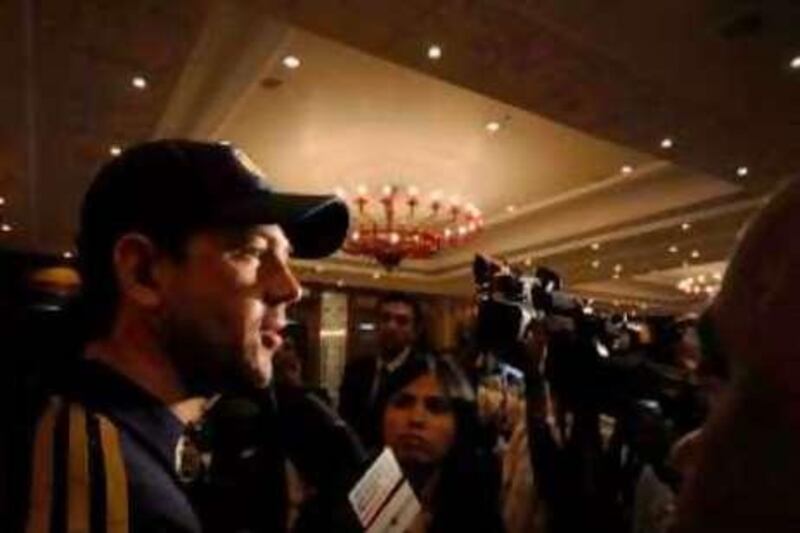 Australian captain Ricky Ponting speaks to reporters after a news conference in the southern Indian city of Hyderabad September 30, 2008. The Australian cricket team is in India for a four-test series starting October 9. REUTERS/Krishnendu Halder (INDIA) *** Local Caption ***  DEL215_CRICKET-INDI_0930_11.JPG