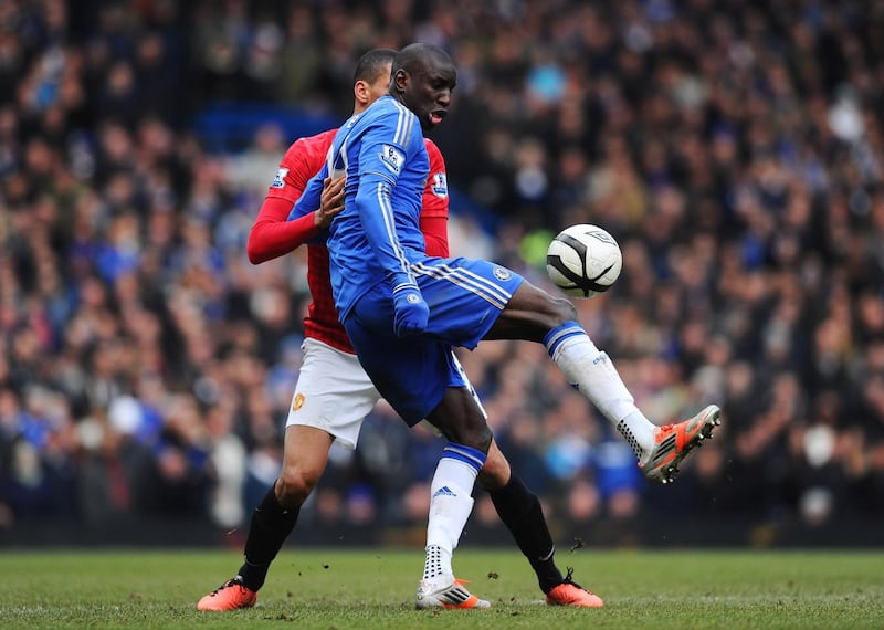 LONDON, ENGLAND - APRIL 01:  Demba Ba of Chelsea holds the ball up during the FA Cup with Budweiser Sixth Round Replay match between Chelsea and Manchester United at Stamford Bridge on April 1, 2013 in London, England.  (Photo by Mike Hewitt/Getty Images)