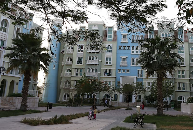 DUBAI , UNITED ARAB EMIRATES Ð May 17 , 2015 : View of the residential apartments in Discovery Gardens area developed by Nakheel in Dubai. ( Pawan Singh / The National ) For Business Stock
 *** Local Caption ***  PS1705- DISCOVERY GARDENS33.jpg