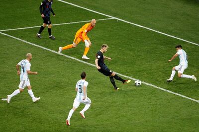 Soccer Football - World Cup - Group D - Argentina vs Croatia - Nizhny Novgorod Stadium, Nizhny Novgorod, Russia - June 21, 2018   Croatia's Ivan Rakitic scores their third goal                                            REUTERS/Carlos Barria     TPX IMAGES OF THE DAY