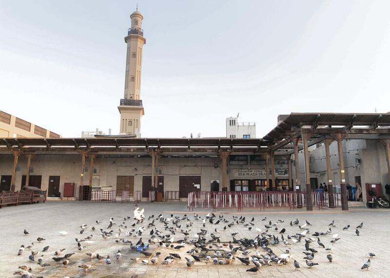 DUBAI, UNITED ARAB EMIRATES. 29 SEPTEMBER 2020. 
Barricades to maintain social dsitancing at the Hindu temple in Bur Dubai.
(Photo: Reem Mohammed/The National)

Reporter:
Section: