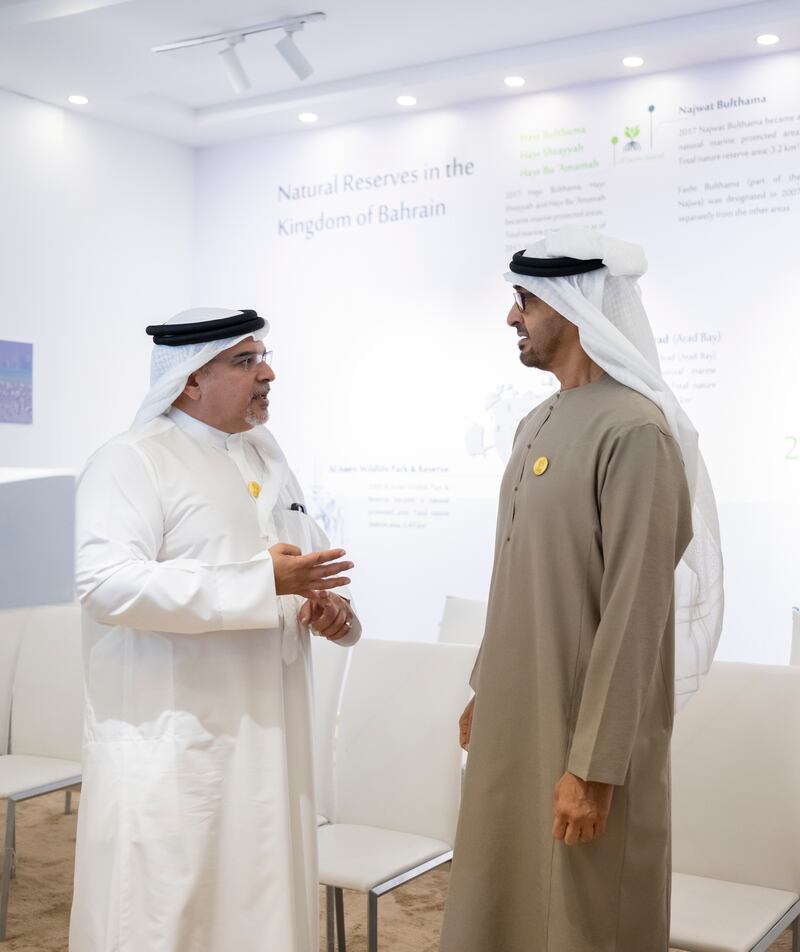 Sheikh Mohamed visits the Bahrain pavilion with Prince Salman. Rashed Al Mansoori / UAE Presidential Court 