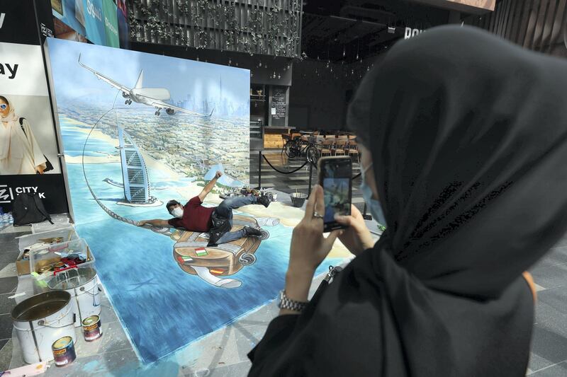 Dubai, United Arab Emirates - Reporter: N/A. Art. Live 3D painting by Juandrés Vera at City Walk. Saturday, August 1st, 2020. Dubai. Chris Whiteoak / The National