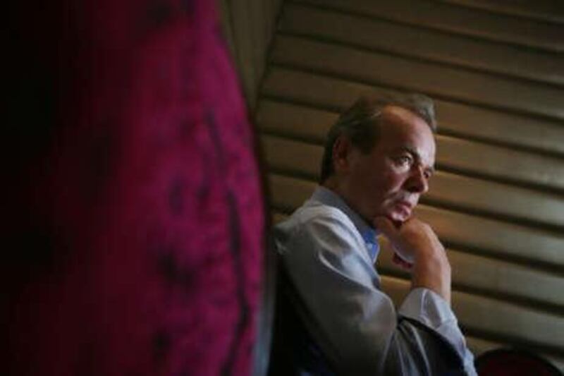 The author Martin Amis could be affected by the dispute between his agent and his publisher.