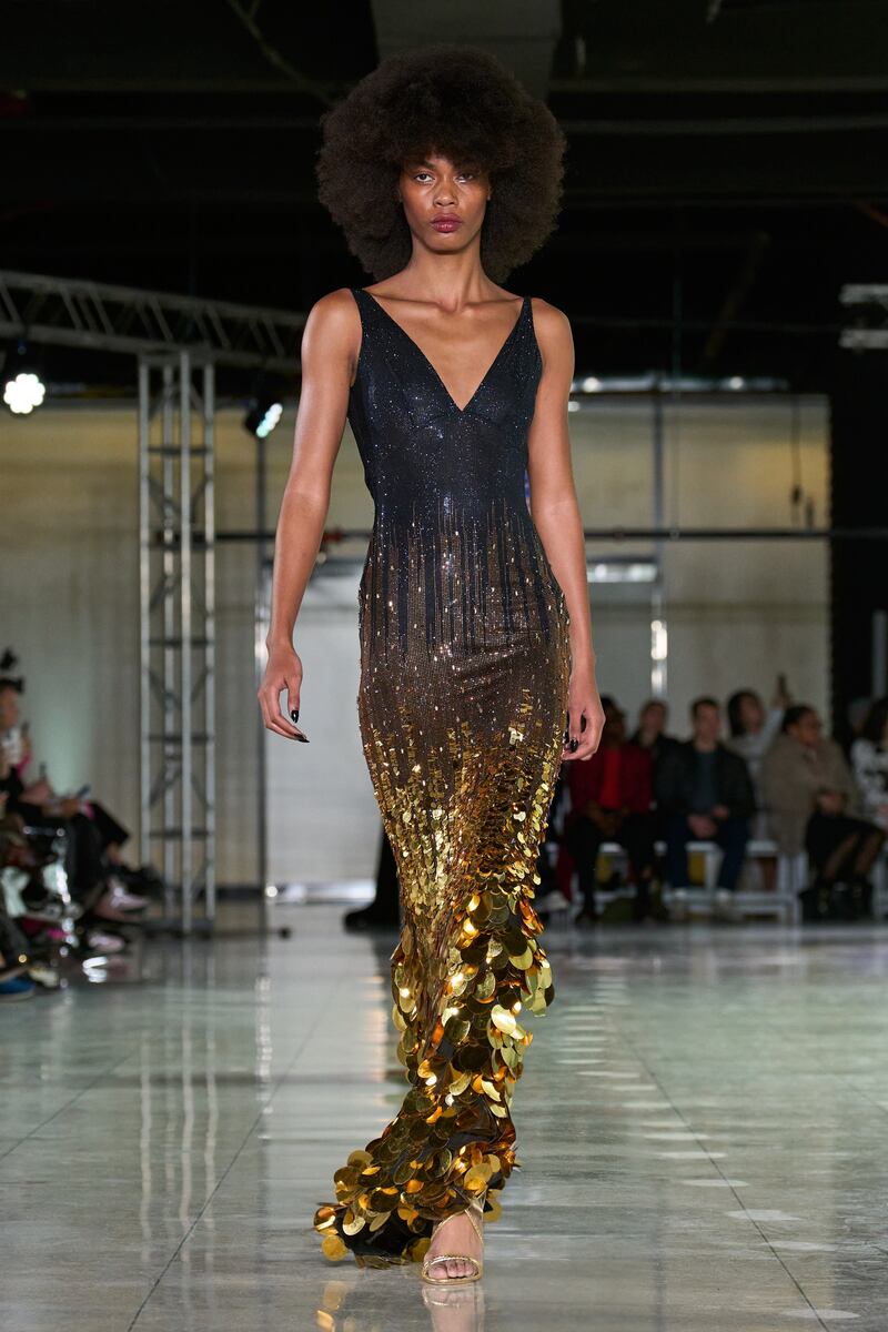 A gown that transitioned from black to gold. Photo: Naeem Khan