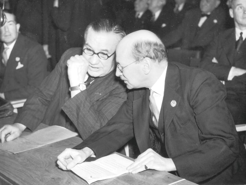 10th January 1946:  British foreign secretary Ernest Bevin, (left), at the first meeting of the United Nations General Assembly at Central Hall, Westminster, London, with British prime minister Clement Attlee.  (Photo by Central Press/Getty Images)