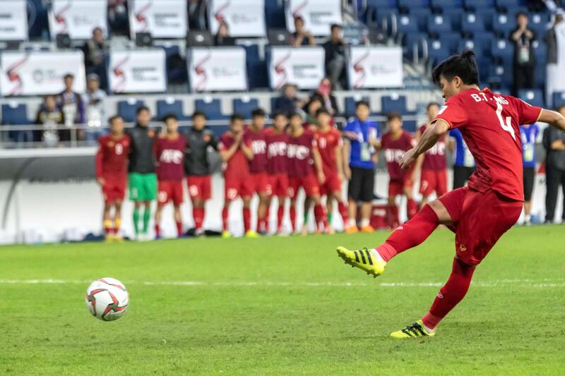 DUBAI, UNITED ARAB EMIRATES. 20 JANUARY 2019. AFC Football at Al Maktoum Stadium. Jordon vs Vietnam. Penalty kick won by B.T.Dung takes the match for Vietnam.  (Photo: Antonie Robertson/The National) Journalist: John McAuley. Section: Sport.