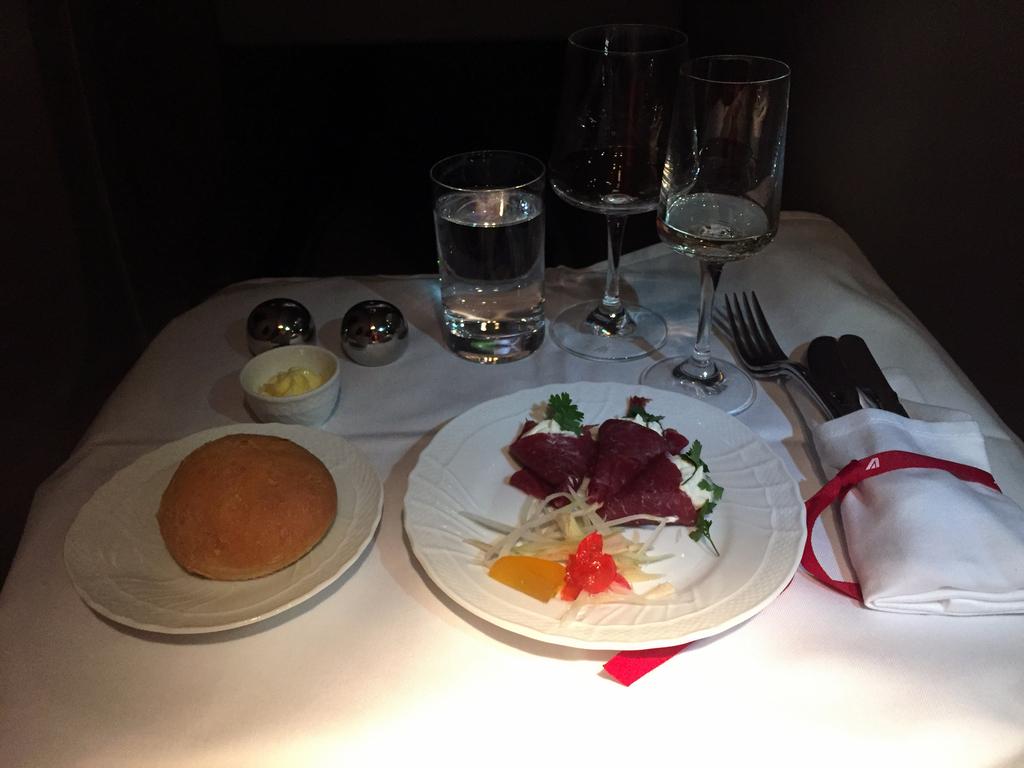 Dinner in the new Alitalia business class cabin. Passengers can now eat when they want. Courtesy Jonny Clark