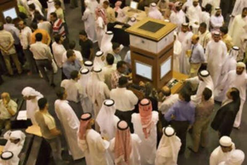 Analysts have not given a lukewarm prediction for the Dubai bourse's performance this year.
