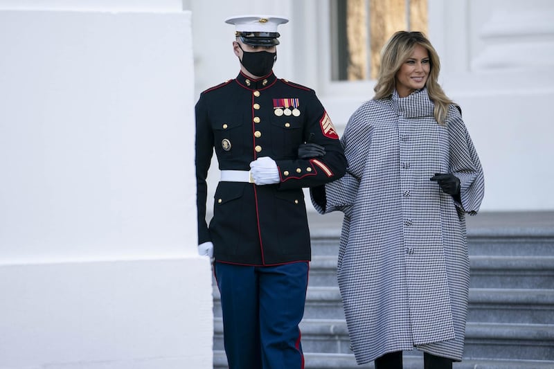 U.S. First Lady Melania Trump arrives to view the White House Christmas Tree at the North Portico of the White House in Washington, D.C., U.S.  Bloomberg