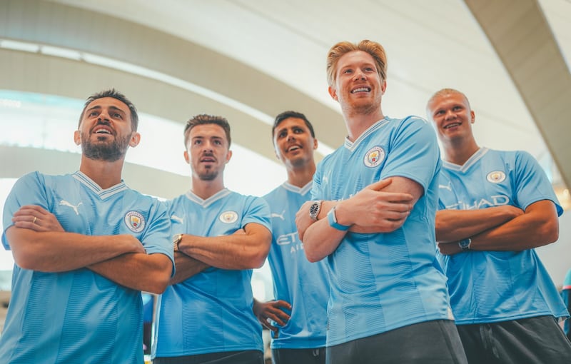 Bernardo Silva, Jack Grealish, Rodrigo, Kevin De Bruyne and Erling Haaland in Abu Dhabi. Photo: Tom Flathers / Manchester City FC