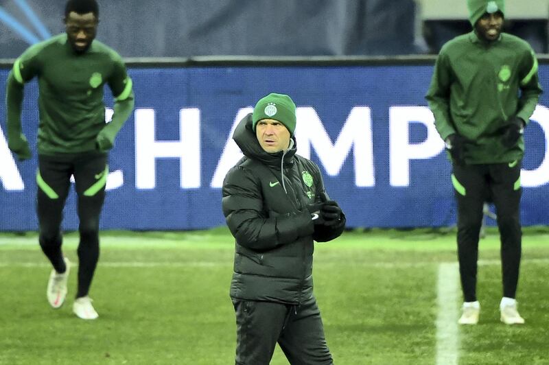 Ferencvaros' Ukrainian head coach Serhiy Rebrov leads a training session of his team at the Olympiyskiy stadium in Kiev on December 7, 2020 on the eve of the UEFA Champions League football match between Dynamo Kiev and Ferencvaros. (Photo by Sergei SUPINSKY / AFP)