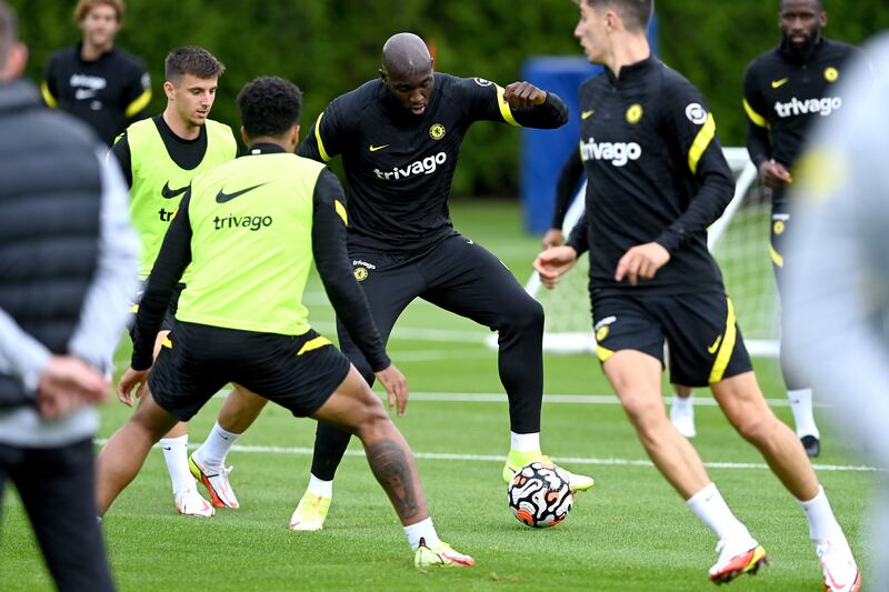 Mason Mount and Romelu Lukaku training at Cobham.