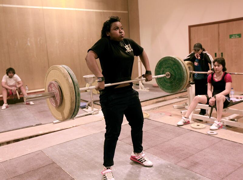 Dubai,United Arab Emirates-May 11,  2012;  UAE'S Weight Lifter Khadija Mohammed trains at  the Al Shabab club in Dubai .  (  Satish Kumar / The National ) For Sports