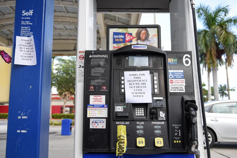 A sign informs customers that no fuel is available at a Marathon Petroleum Corp. gas station in Hollywood, Florida. Bloomberg