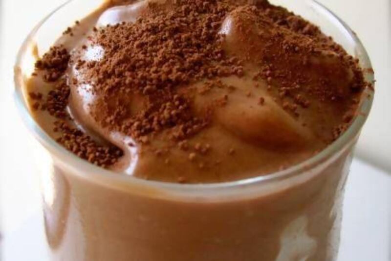 Banana cacao smoothie. Courtesy Alison Andrews