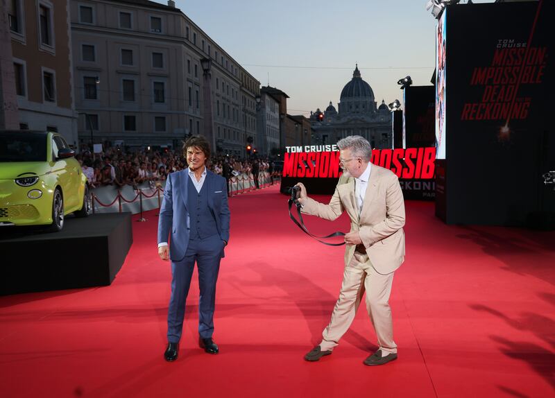 Cruise and McQuarrie on the red carpet 