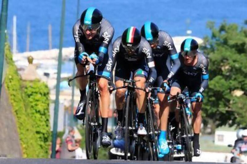 Sir Bradley Wiggins and Team Sky dominated the second stage of the Giro d'Italia, a team time trial.