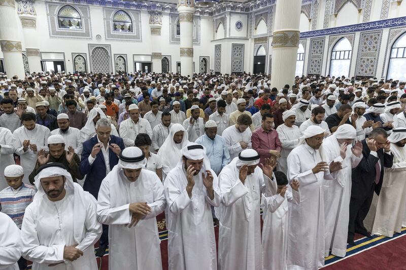 DUBAI, UNITED ARAB EMIRATES. 01 September 2017. Eid Al Adha morning prayers at the Al Farooq Omar bin Al Kahttab Mosque in Al Safa. (Photo: Antonie Robertson/The National) Journalist: None. Section: National.