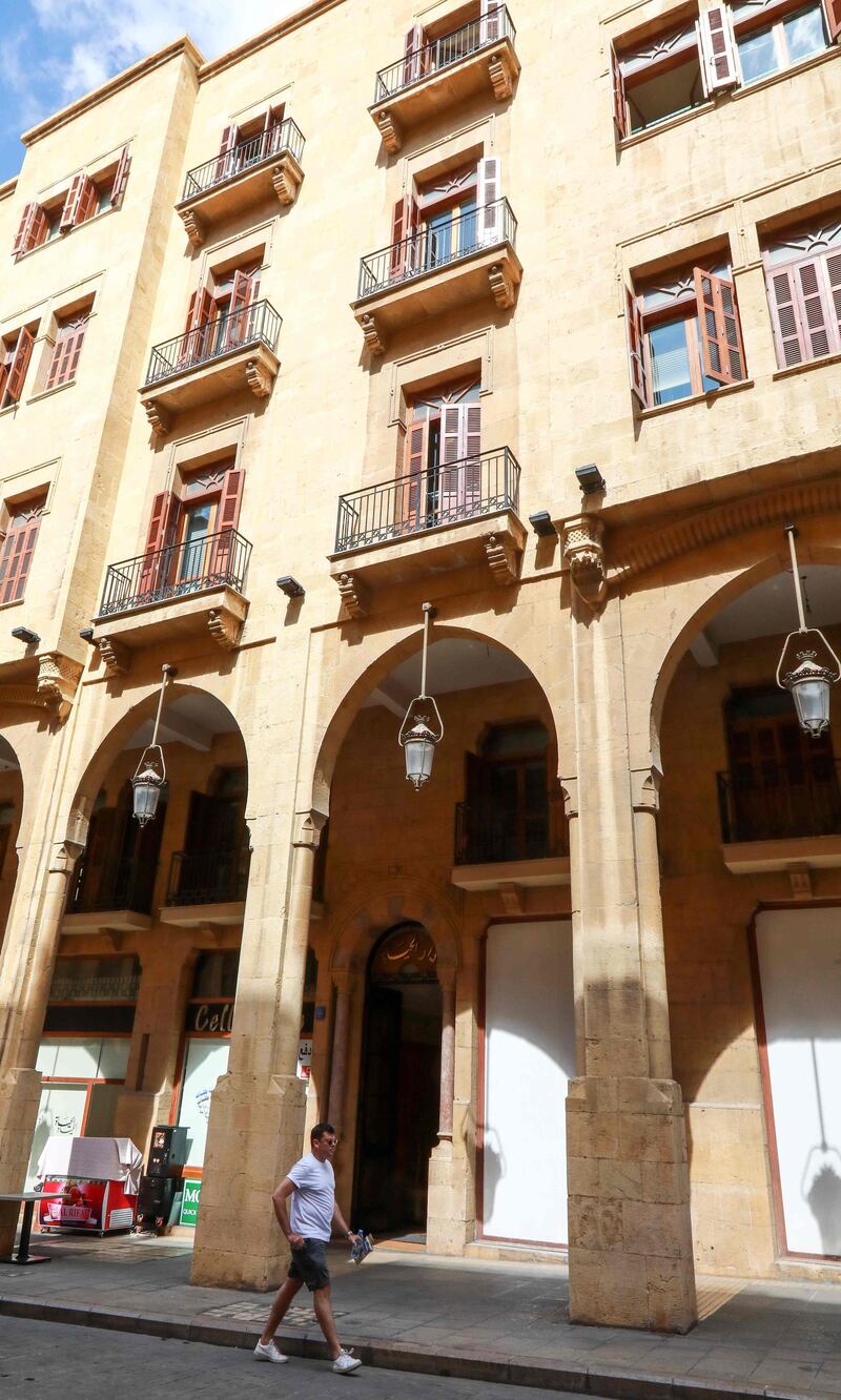 A picture taken on June 30, 2018 shows the exterior of the headquarters of the prestigious pan-Arab Al-Hayat newspaper in the centre of the Lebanese capital Beirut, which shuttered down its offices in its birthplace country as the Saudi-owned publication continued to downsize its operations.  / AFP / ANWAR AMRO
