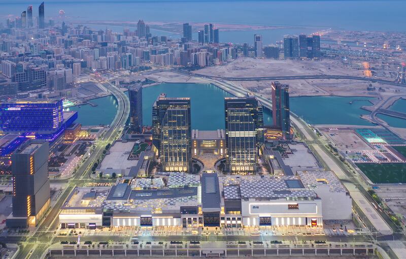 An aerial view of the interconnected ecosystem that Al Maryah Island has since become, with The Galleria at its centre 