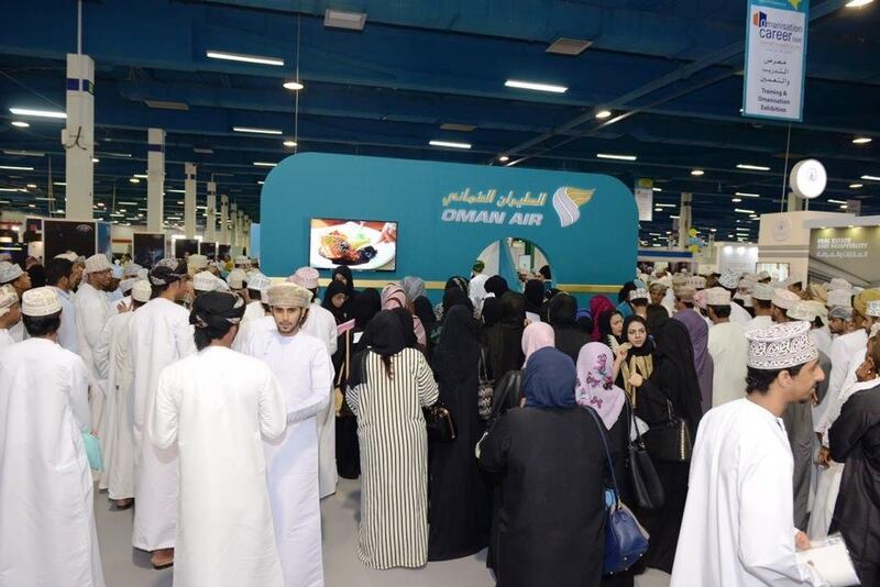 Job seekers at a job fare in Muscat. Saleh Al-Shaibany for The National *** Local Caption ***  on19mr-Muscat.jpeg