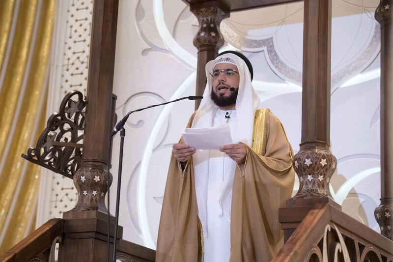 ABU DHABI, UNITED ARAB EMIRATES - September 01, 2017: Waseem Yousef, Imam at the Sheikh Zayed Grand Mosque, delivers a sermon during Eid Al Adha prayers at the Sheikh Zayed 

( Hamad Al Kaabi / Crown Prince Court - Abu Dhabi )
—