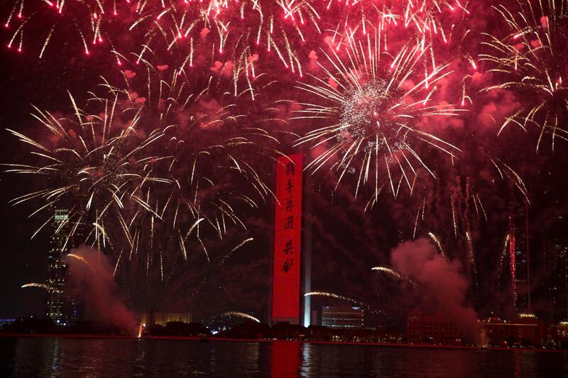 ABU DHABI, UNITED ARAB EMIRATES - July 19, 2018: General view of fireworks, in celebration of the visit of HE Xi Jinping, President of China (not shown).

( Mohamed Al Bloushi for the Crown Prince Court - Abu Dhabi )
---