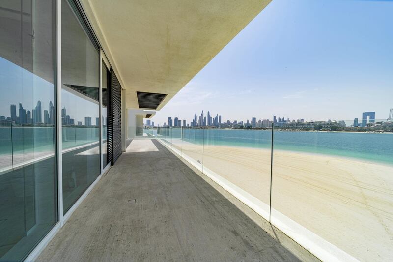 Property of the week, Front M, Palm Jumeirah. 
Credit: Black Brick Property
